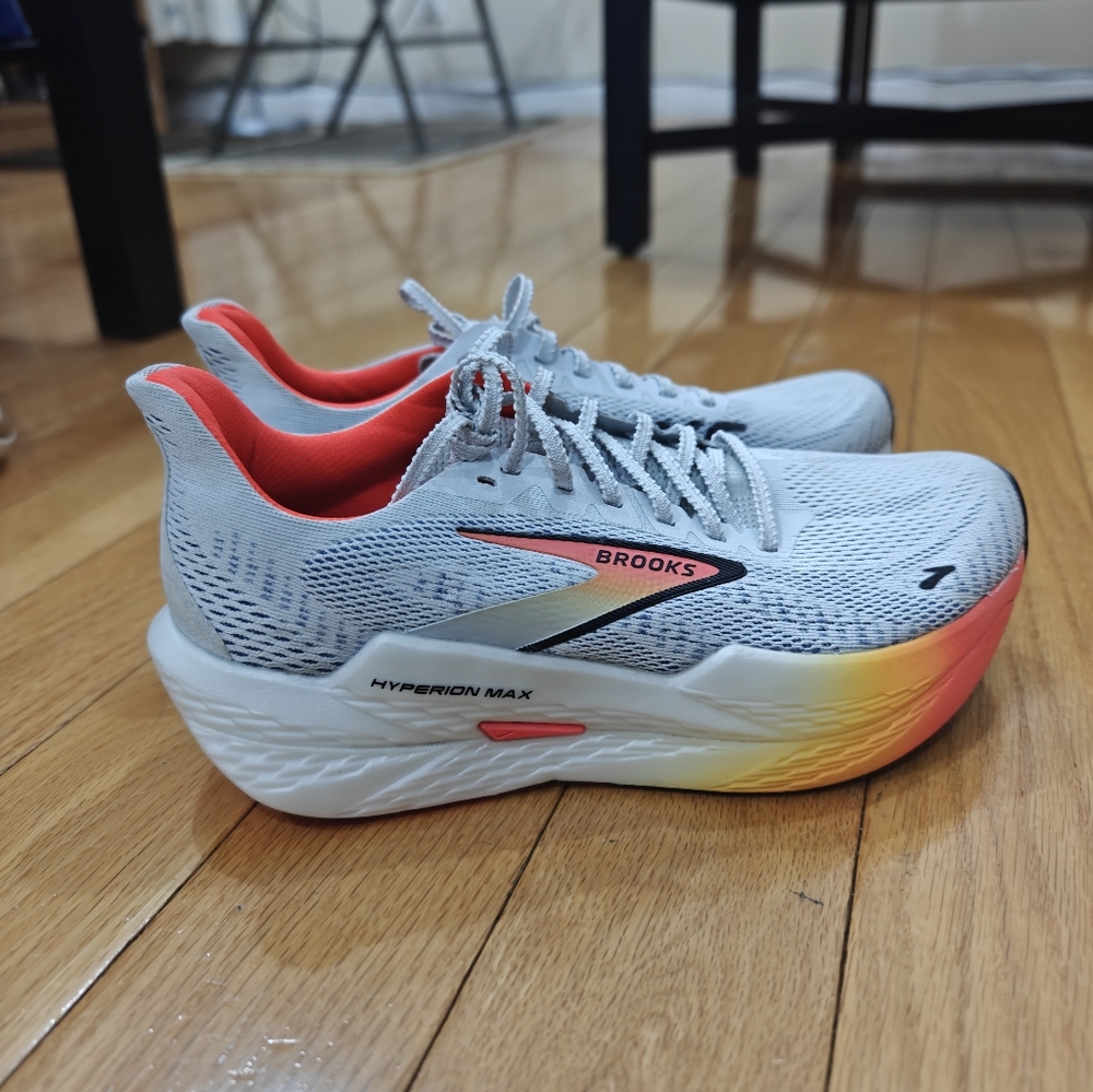 Brooks Athletic Shoes in Gray and Pink